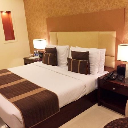 Hotel Vista نيودلهي المظهر الخارجي الصورة